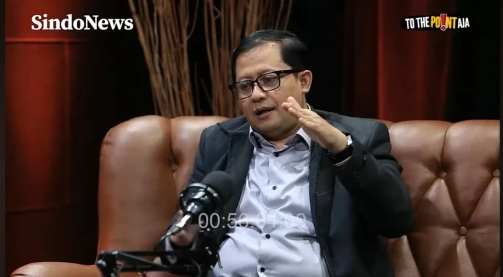 Ubedilah Badrun Sebut...