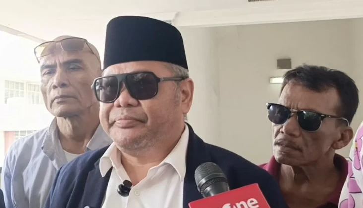Tergugat Tidak Hadir,...