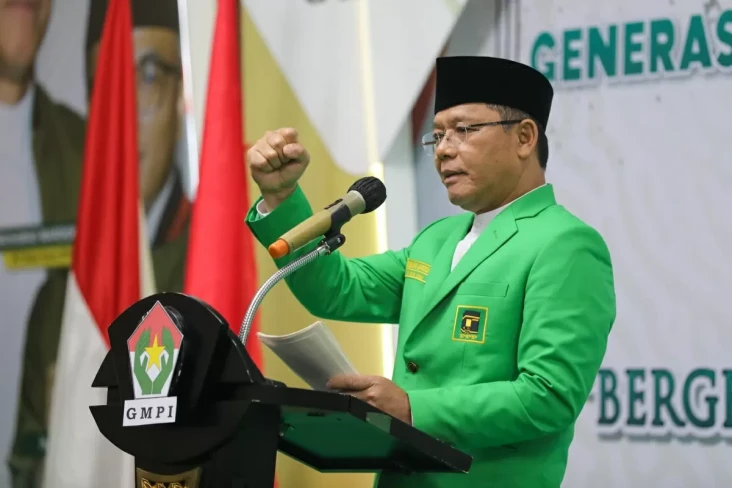 Ketum PPP Mardiono Serukan...