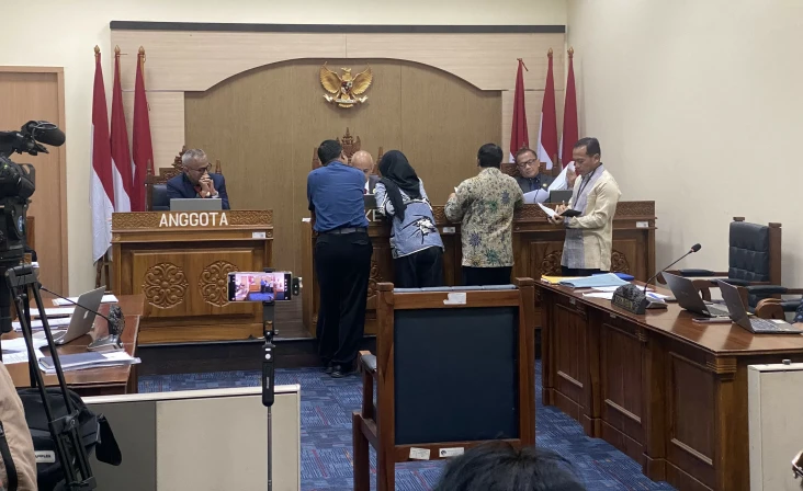 Sidang Sengketa Informasi...