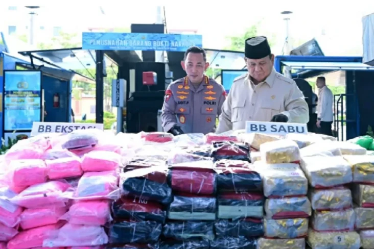 Prabowo: Polisi Selalu...
