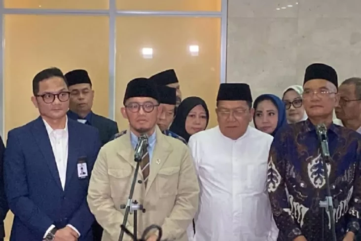 Biaya Haji 2026 Turun...