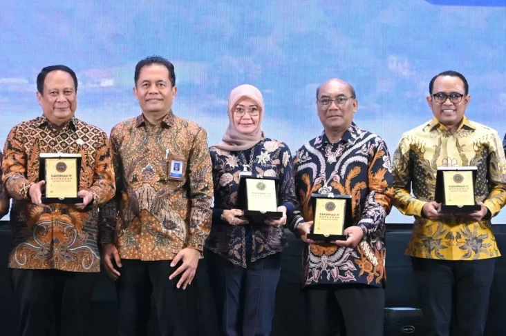 Direksi Jasa Raharja...