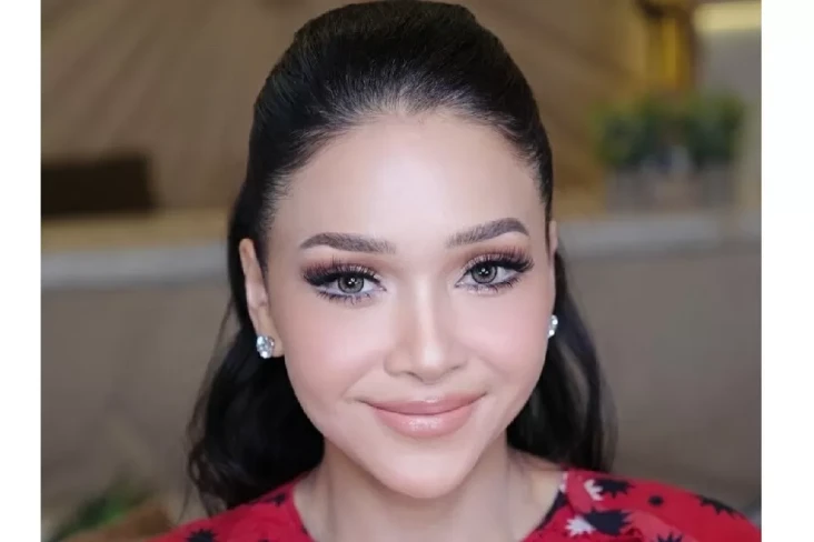 Maia Estianty Pilih...