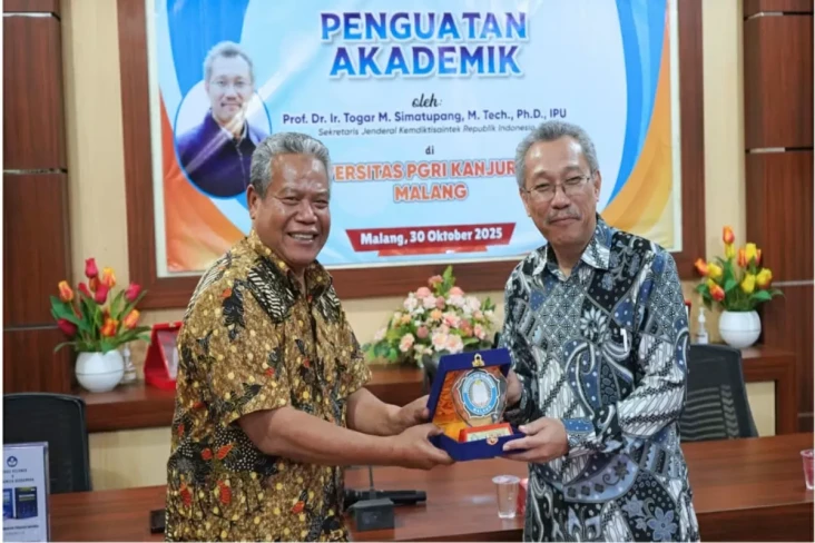 Wujudkan Visi Misi Universitas,...