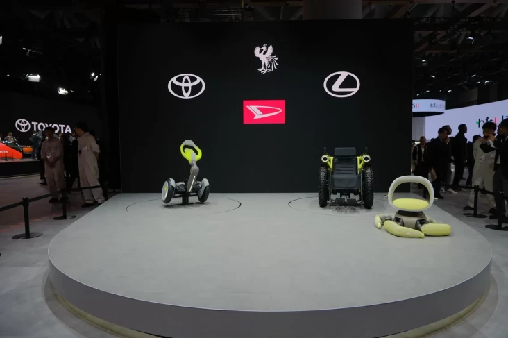 Toyota Kenalkan Kendaraan...