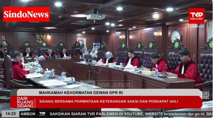 Di Sidang MKD, 2 Ahli...