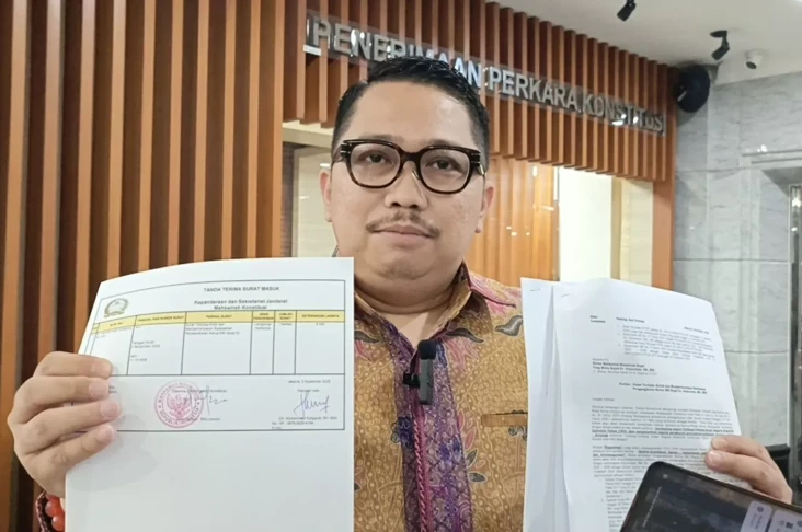 Pakar Hukum Tata Negara...