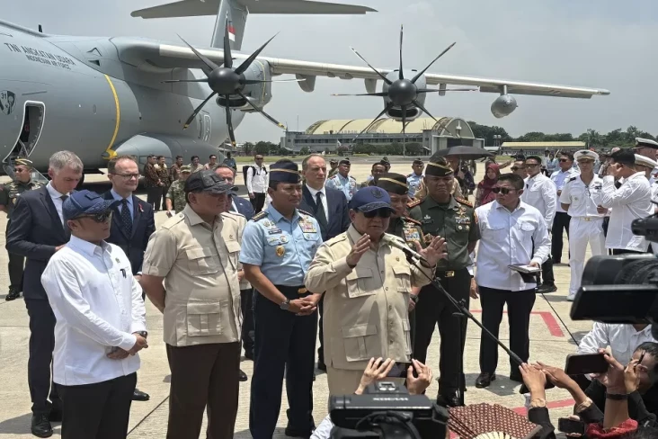 Prabowo Minta Kemhan...