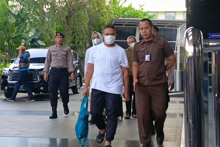 Penampakan Gubernur...