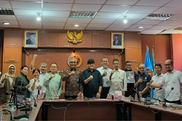 PWI Pusat Perkuat Tradisi...