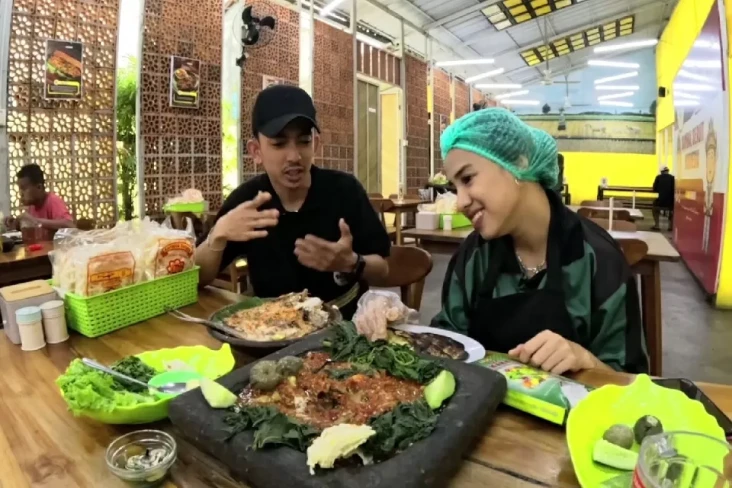 Bikin Sambel Seruit...