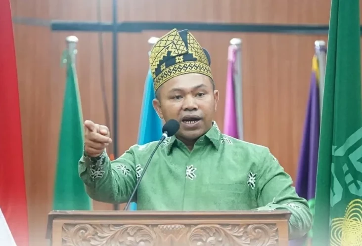 Profil Abdul Wahid yang...