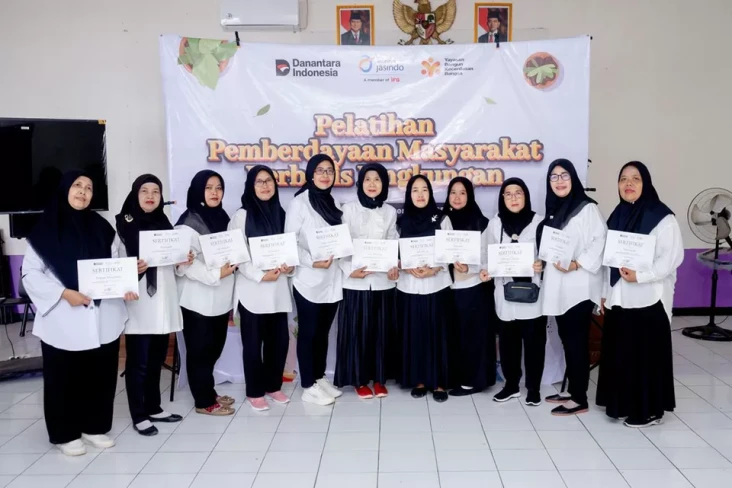 Berdayakan Perempuan...