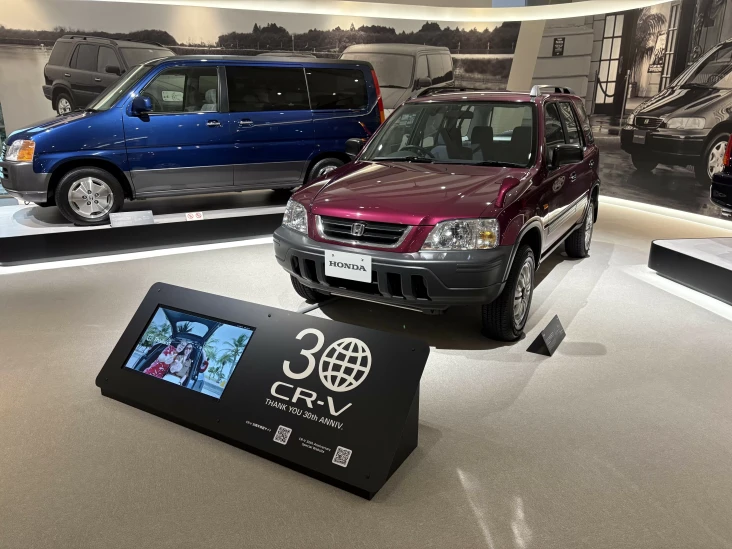 6 Generasi Honda CR-V!...