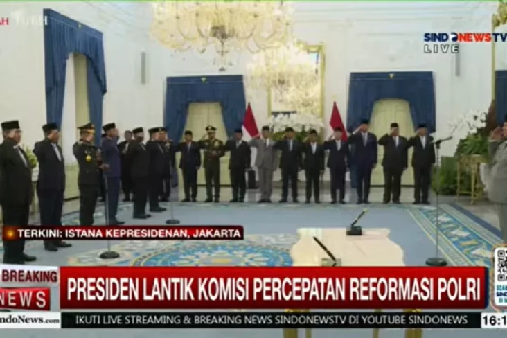 Prabowo Lantik 10 Anggota...