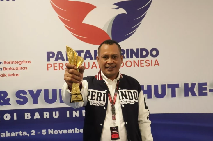Yusuf Bora Raih Penghargaan...