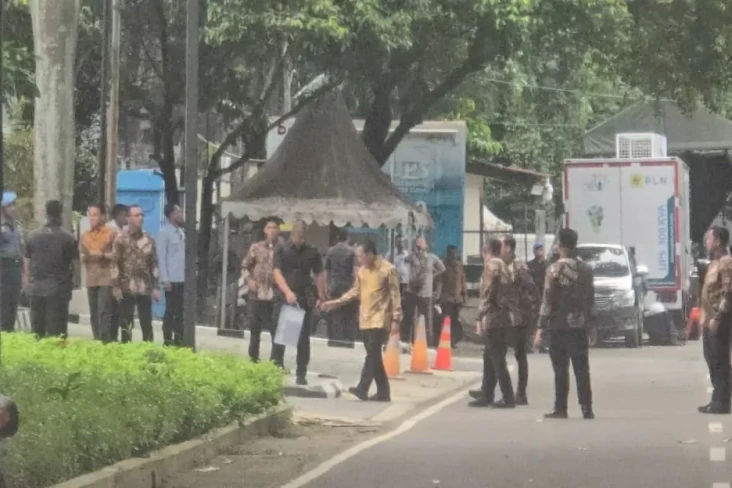 Prabowo Panggil Kapolri...