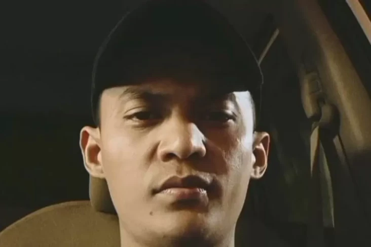 Raditya Adi, Musisi...