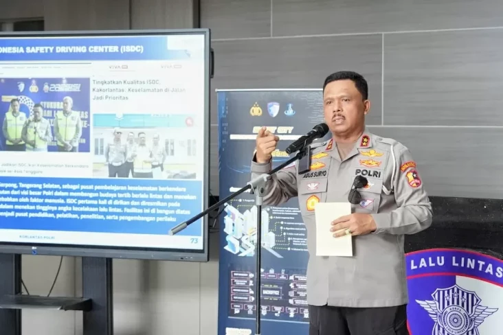 Kakorlantas Polri Dorong...