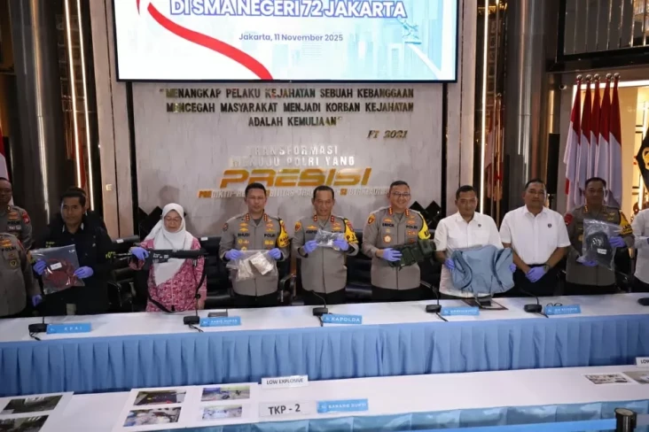 Pelaku Ledakan di SMAN...