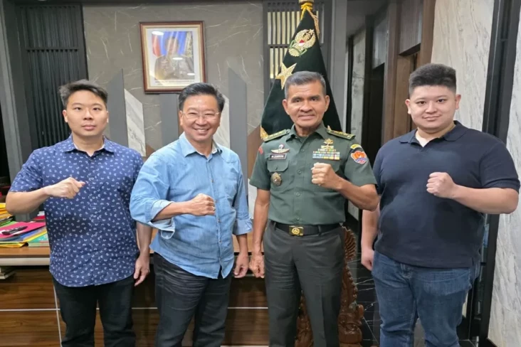 Letjen TNI Muhammad...