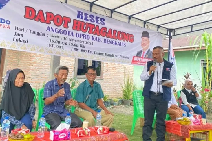 Anggota DPRD Bengkalis...