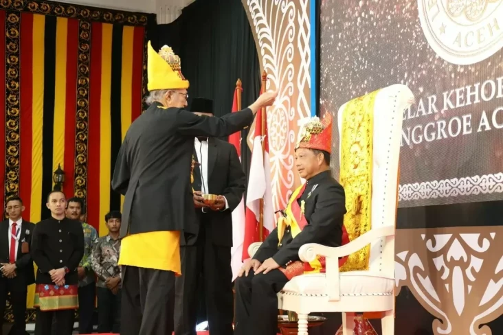 Mendagri Tito Dorong...