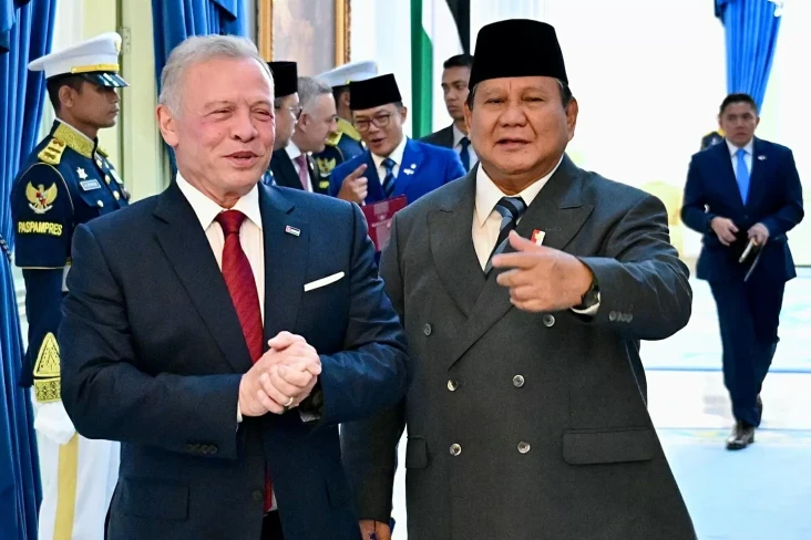 Momen Raja Abdullah...