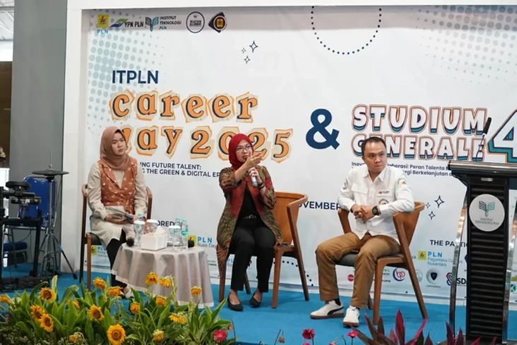 Studium Generale Wisuda...