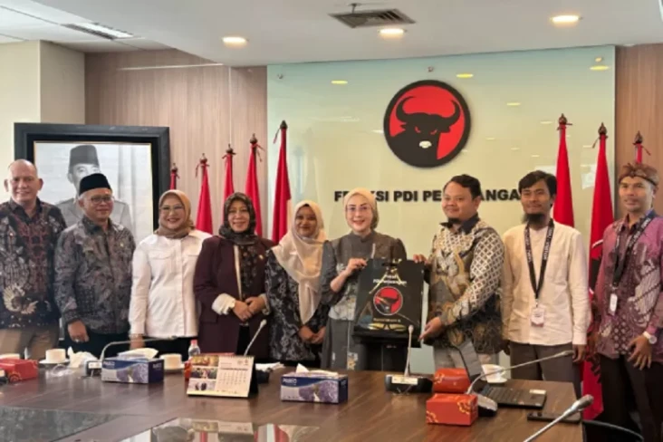 Fraksi PDIP Dukung Reformasi...