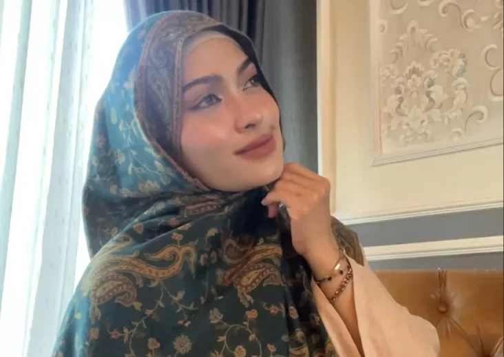 Istri Pertama Habib...