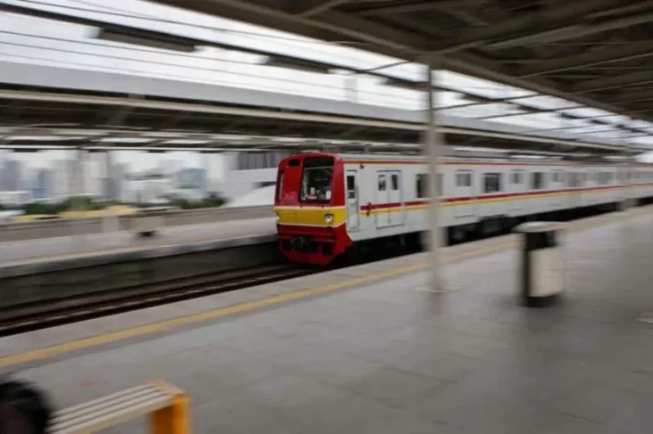 Gangguan di Stasiun...