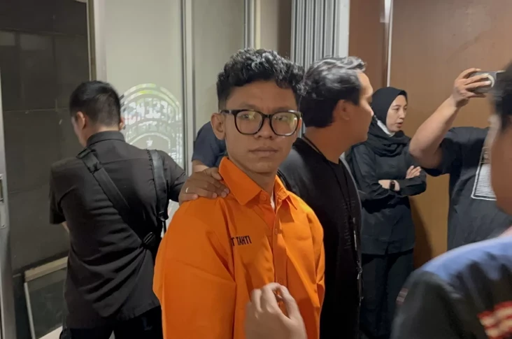 Tampang Pemuda yang...