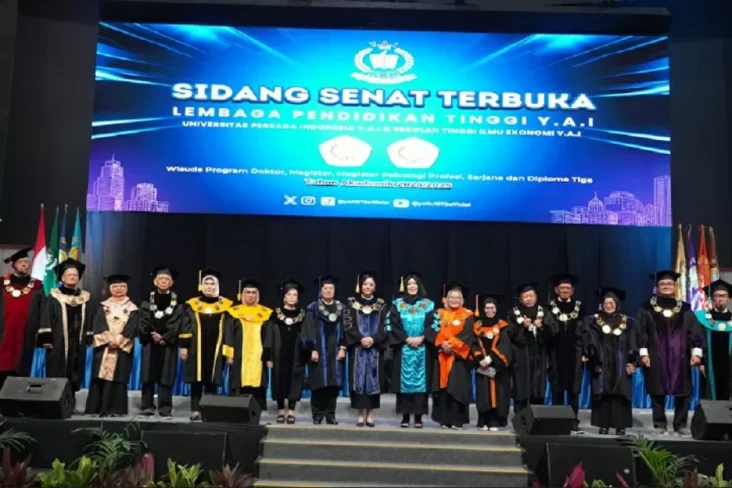 Novita Wijayanti dan...