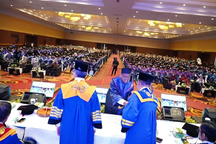 Wisuda ITPLN 2025, 78...