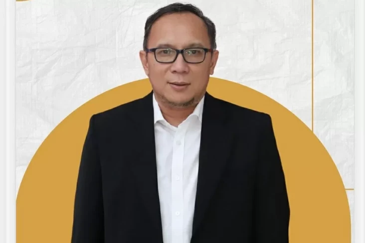 Dosen Fakultas Hukum...