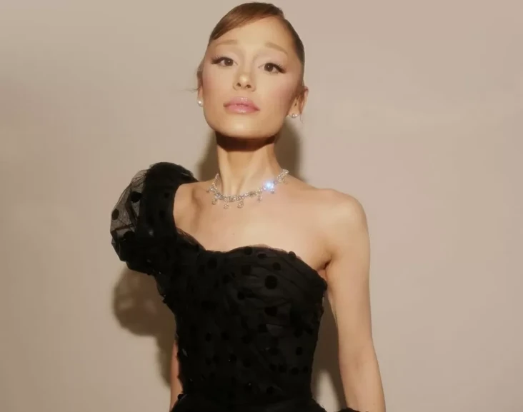 Ariana Grande Positif...