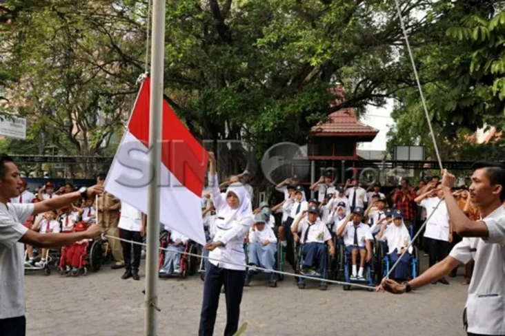 Susunan Acara Upacara...