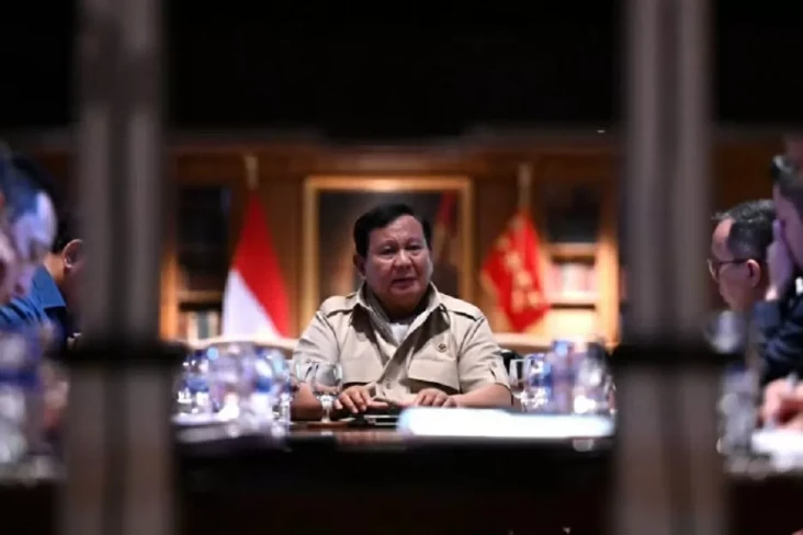 Prabowo Panggil Menteri-Kapolri...