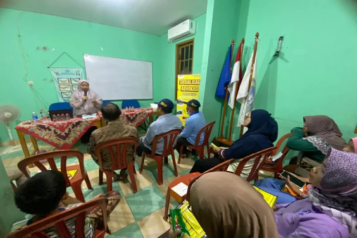 Tim Advokasi UI Bantu...