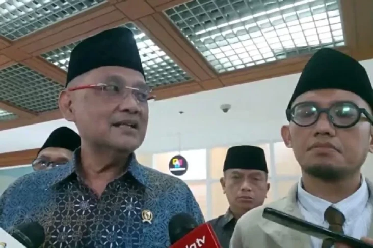 Menhaj: Pelunasan Biaya...