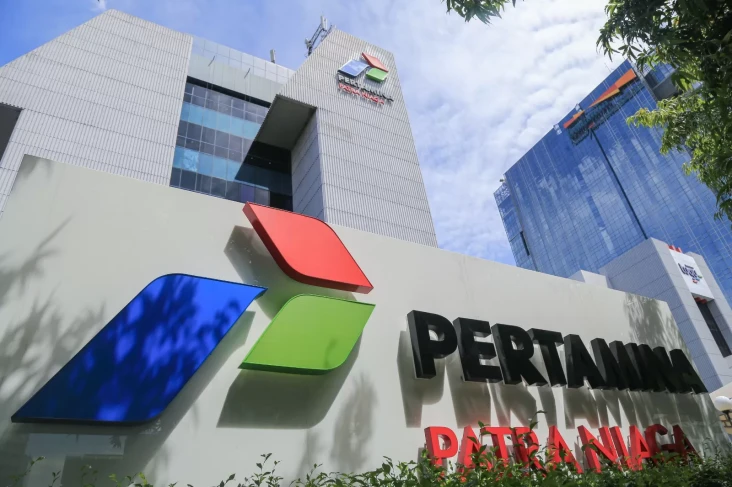 Pertamina Tambah Pasokan...
