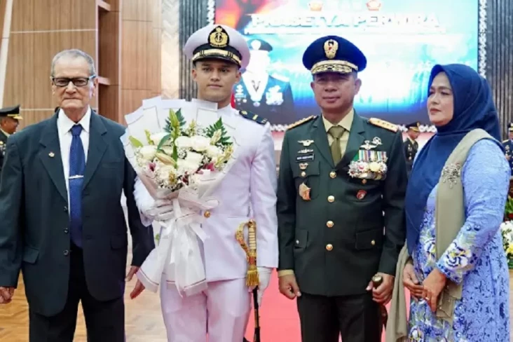 Panglima TNI Lantik...