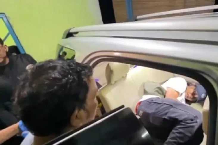Detik-detik Ayah Tiri...