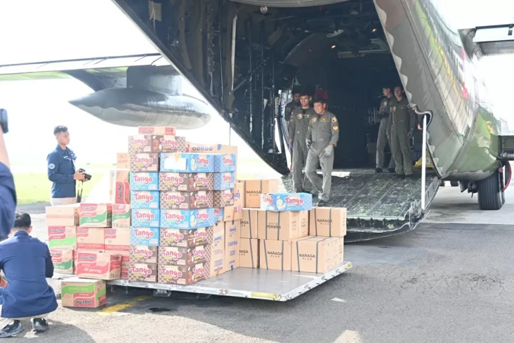 TNI Kembali Distribusikan...