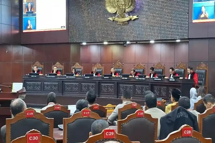 Pelantikan Irjen Hendro...