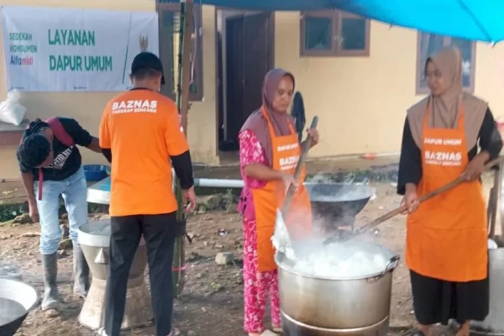 Bantu Korban Banjir,...