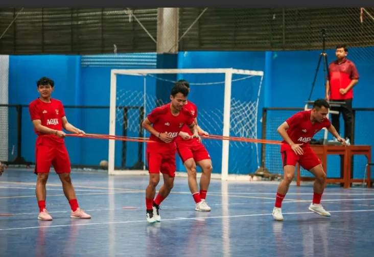 Kepala Badan Tim Nasional...