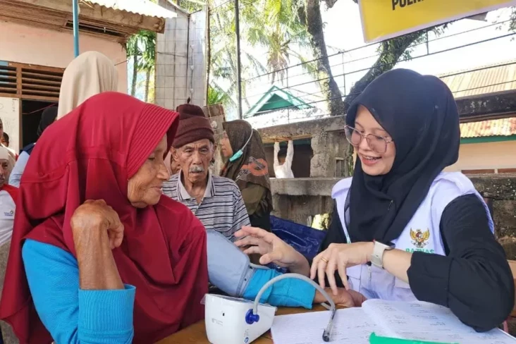 Baznas Berikan Layanan...